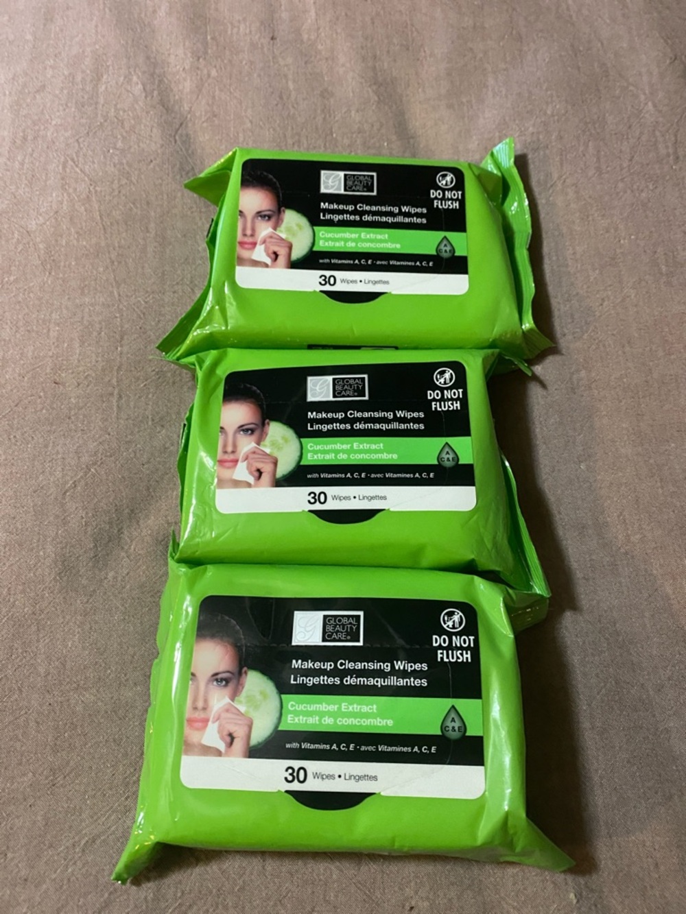 Makeup Cleansing Wipes - Cucumber Extract (Green)